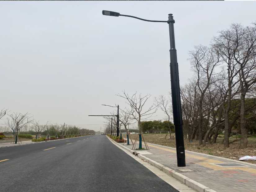 鹤庆县上海综合杆 太阳能路灯工程